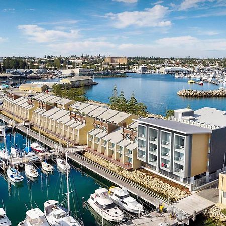 Be. Fremantle Aparthotel Buitenkant foto