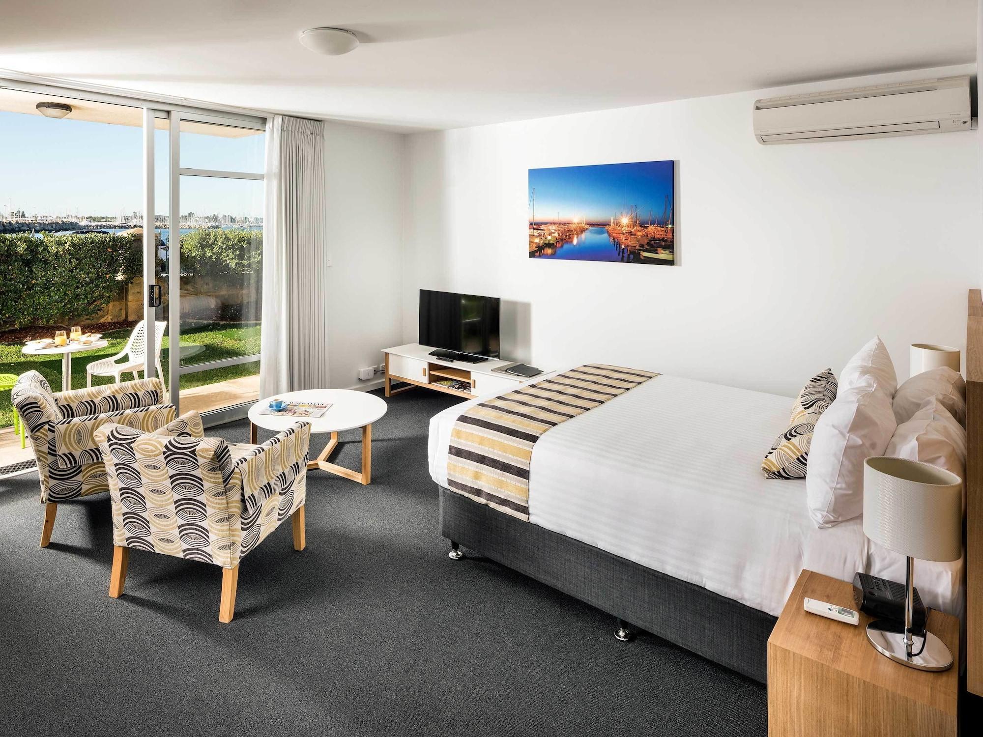 Be. Fremantle Aparthotel Buitenkant foto