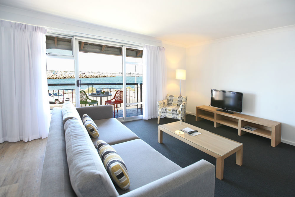 Be. Fremantle Aparthotel Buitenkant foto